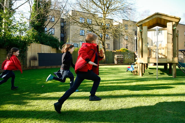 children running